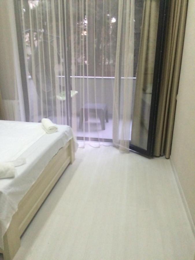 Apartment Vake Tbilisi Buitenkant foto